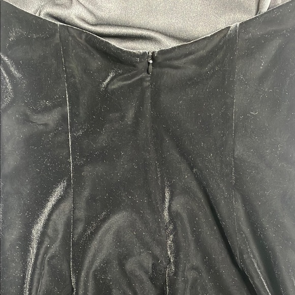 RALPH LAUREN Elegant Black Velvet Halter Dress - Picture 10 of 12